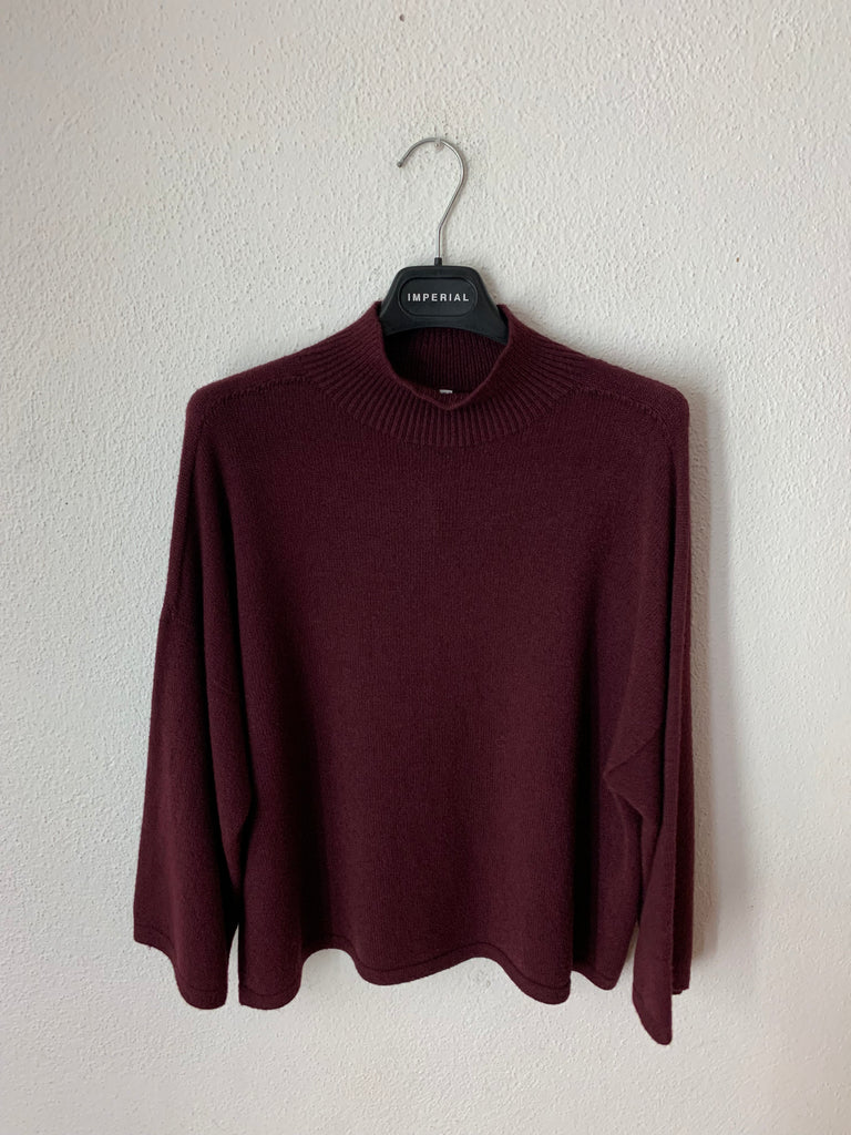 Imperial pullover
