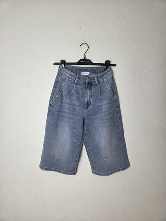 Namasté Bermuda donna denim chiaro con tasche all’americana e punti luce – dalla XS alla L