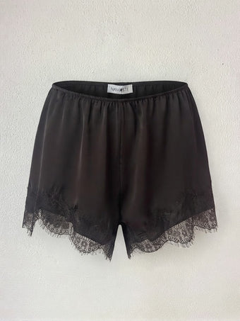 Namaste Short
