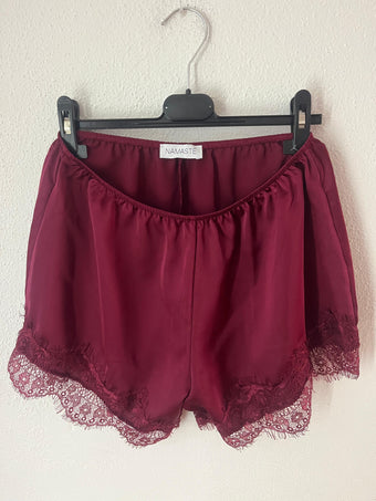 Namaste Short