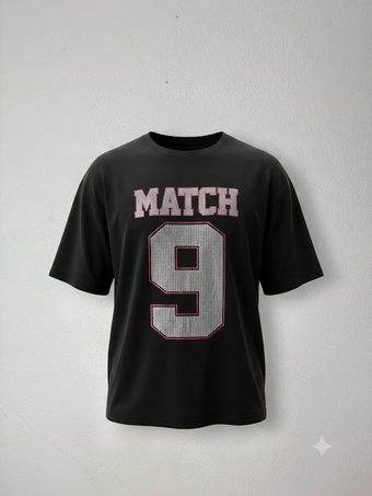 T-Shirt Oversize Nera Stile Varsity 