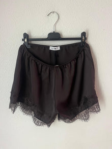 Namaste Short