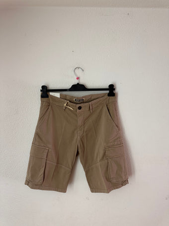 ⁠Bermuda Cargo Uomo con Tasconi Desert Crew 