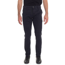 Landek Pantaloni tasche a filo